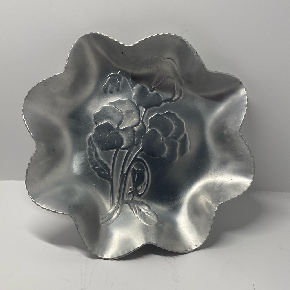 Craft Studios mid century modern metal ruffled dish decorated with roses.